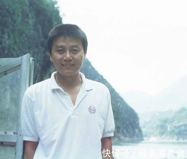 徐静蕾#1996年,王朔为了徐静蕾和沈旭佳离婚,沈旭佳现在过得怎么样了?