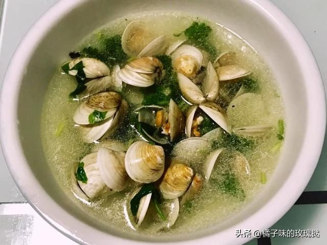 减脂汤|鲜美好喝的减脂汤：丝瓜菌菇蛋花汤，蛤蜊汤，西兰花虾仁豆腐汤