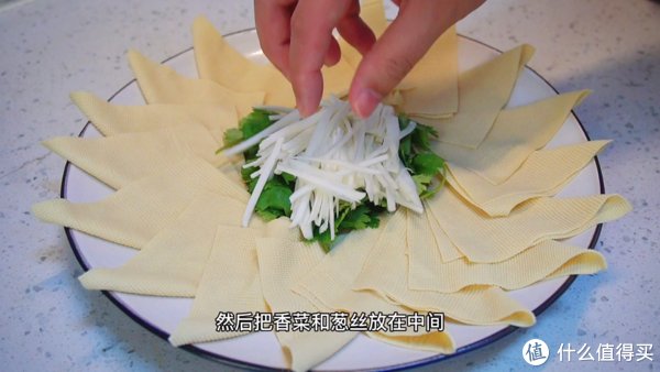 肉丝|做京酱肉丝，“炒酱”是关键，教你地道做法，和大厨做的一样好吃