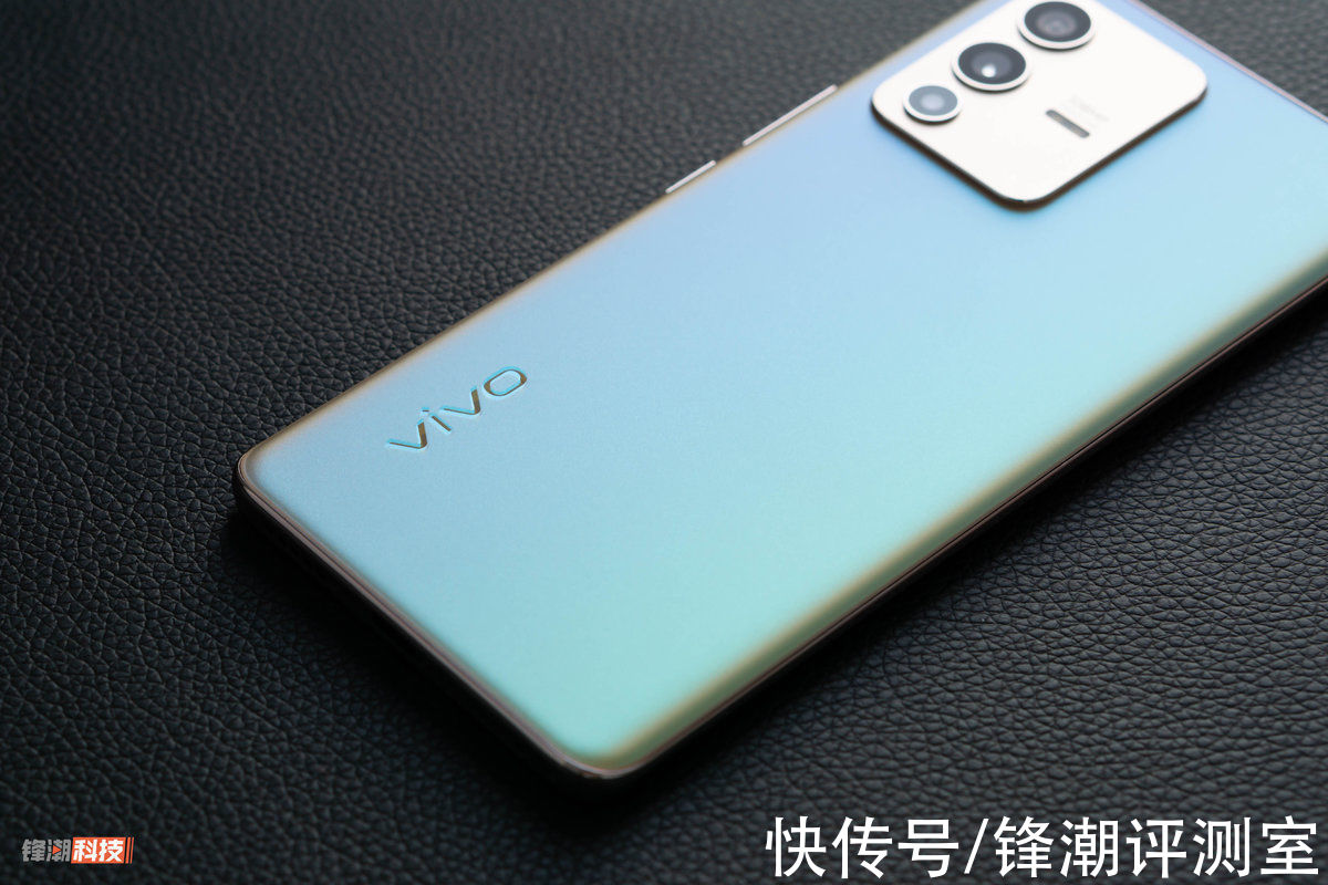 像素|vivo S12 Pro图赏：轻巧全能旗舰，后盖还会变色？