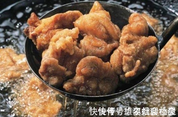 食物|肝是自己“吃垮”的？常吃4类食物的人，肝脏已不堪重负，有你吗