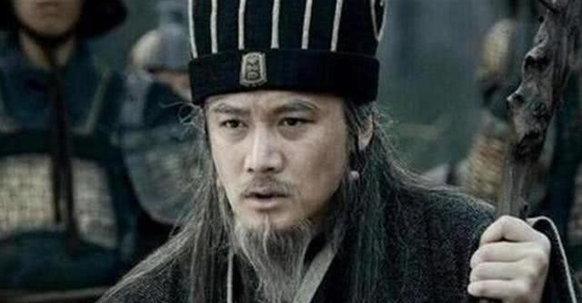 人喜欢|赵云离世后给诸葛亮托梦，只有9个字，诸葛亮听得冷汗直流