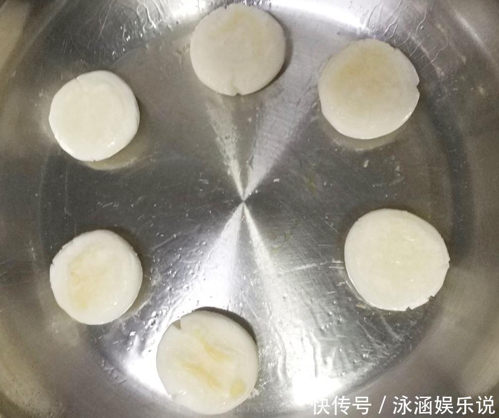 味道|做红糖粑粑,别只会加红糖,多加这2样,色泽更红亮,味道更香甜