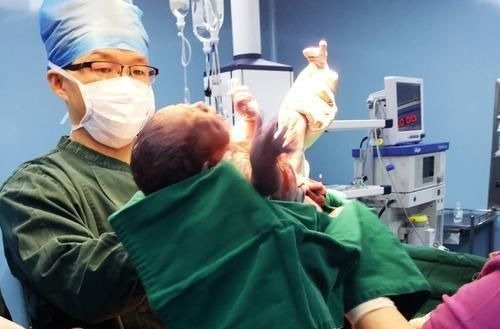 小金|很多医院让男医生接生,不会引起产妇反感吗?不妨听听医生的解释