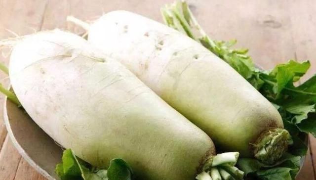 丸子这样做最好吃,不放面粉不加水,鲜嫩又营养,我家2天做一回