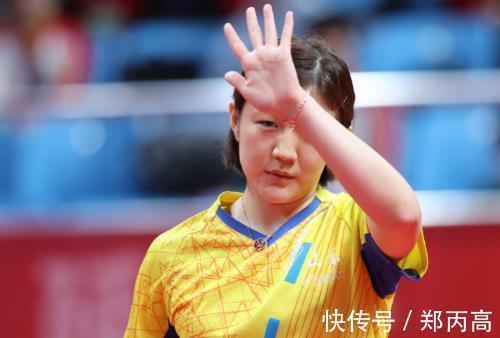 刘诗雯|王曼昱4-0横扫孙颖莎夺全运会女单金牌,莎莎打得拘谨,很难理解