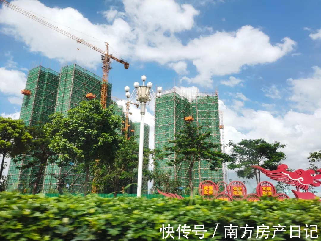 项目|东莞石竭也飘了：新盘卖到3.6万，别墅最高2800万...