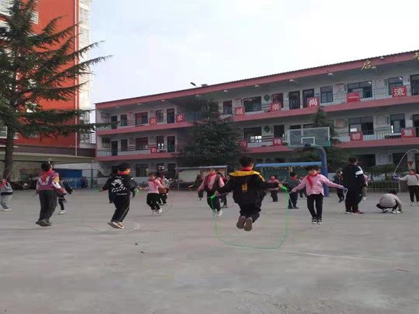 健康体测|[颍阳中心小学] 健康体测 蓄力逐梦