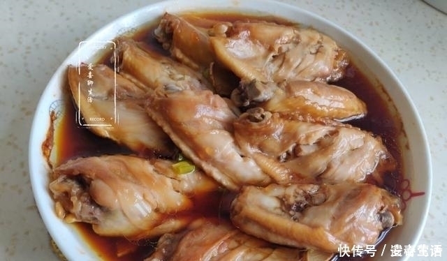 电饭煲|夏天，碰上此肉别手软，比猪肉便宜比羊肉解馋，简单一蒸特别鲜美