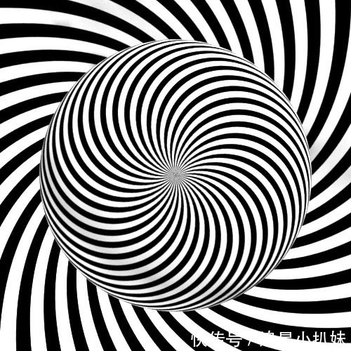 |搞笑GIF：带女友去逛街 请问遇到这种情况该怎么办？