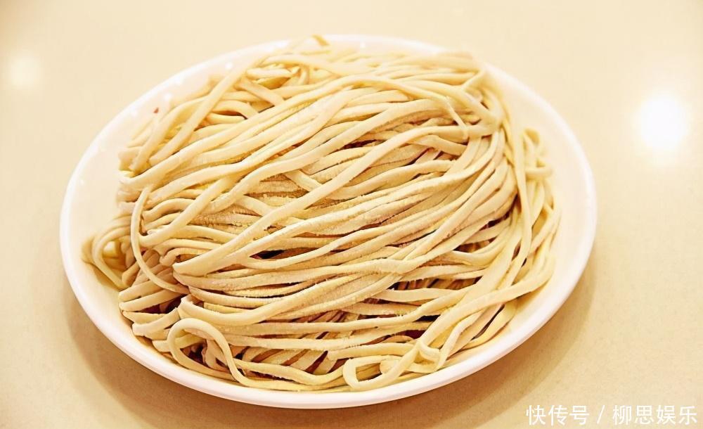 简简单单3种家常面,告别白水煮面,省时省力,有菜还有饭