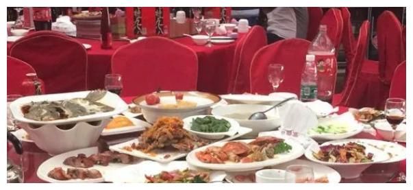 聚餐|打包有什么不好意思的