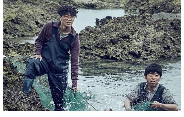 一出好戏|张艺兴的路，从回国那天开始，就注定和其他小鲜肉不一样