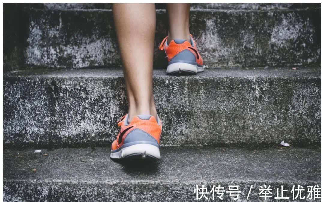 关节|这些事比跑步更伤膝盖,有人却天天做