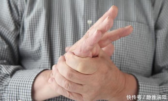 45岁男子深夜脑梗住院，医生警告，饭后这件事是“罪魁祸首”