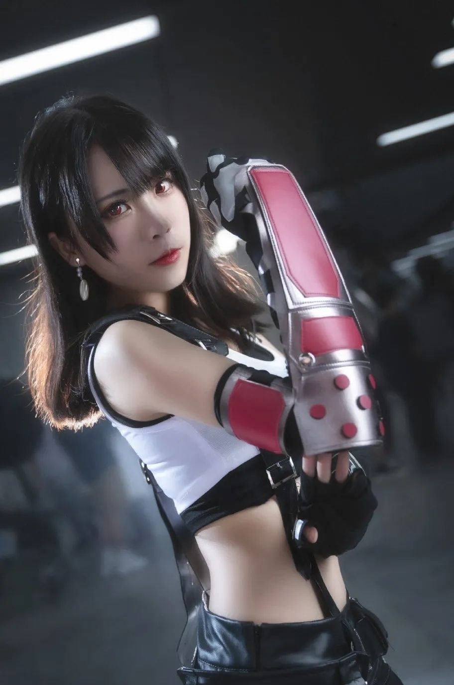 最终幻想7|cos:最终幻想7蒂法cos正片@舒仔