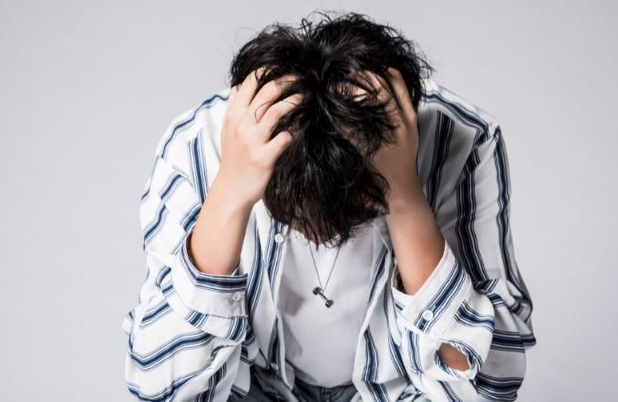 视力|男性出现以下“丑态”,表示“衰老”以近身,望及时纠正