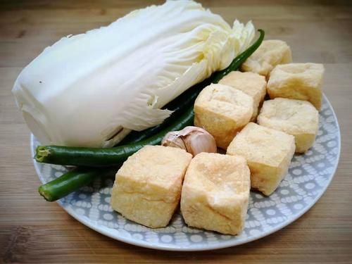 白菜和它一起炒,鲜香可口营养好,宁可不吃肉也要吃它,好吃极了