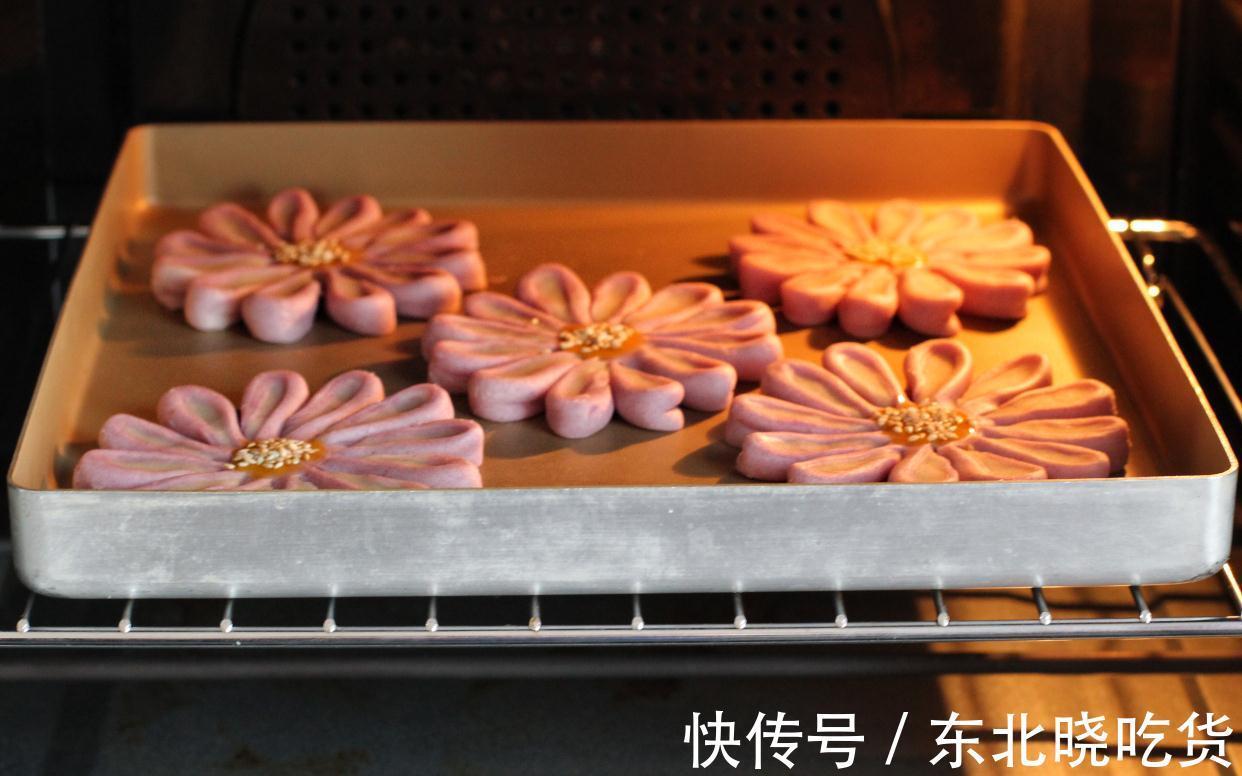 美到不舍得吃的中式点心，香酥可口颜值高，甜而不腻一碰直掉渣！