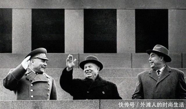 赫鲁晓夫|苏联历史告诉世人不要小瞧站在身后的人,他们才是挖苏联墙角的