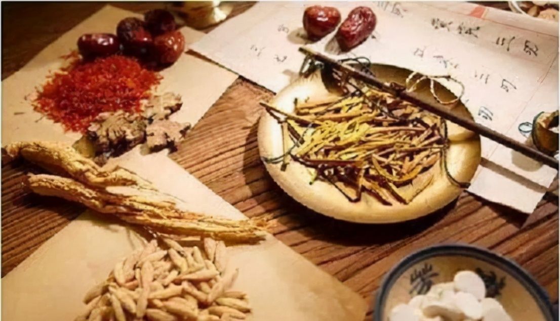 服用|中药用错也伤身?4种中药不适合长期服用,记得告诉家里人