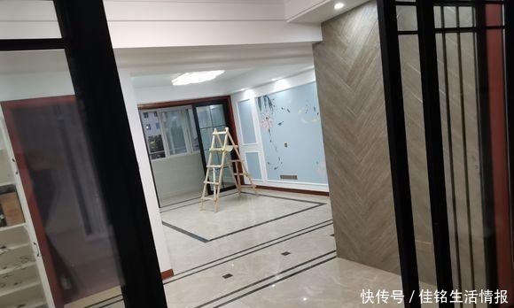 硬装|新房硬装终于搞定，历时4个月确实大气上档次，客厅背景墙超漂亮