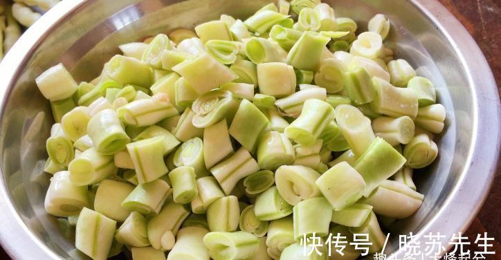 麻辣咸香|姥姥摆地摊,靠1碗炸酱面,日入100元,炸酱配方告诉你