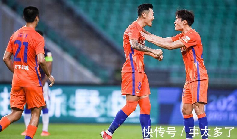 郑铮|国足没有孙准浩 徐新露馅了!让郑铮防守伊东纯也 李霄鹏咋想的?