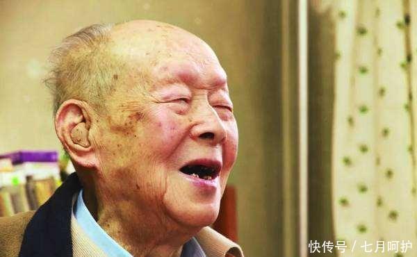 可不是|科学界公认的长寿的3个特征,你占了吗?可不是长眉毛,大耳垂!