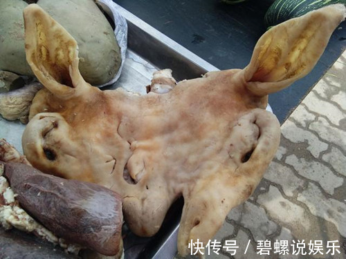 农村|农村大集上卖得最火的这几样美食，最后一个80元你敢吃吗