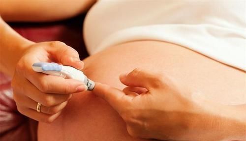 孕期|孕期身体出现四个表现，可能是血糖超标了，不及时控制会伤胎