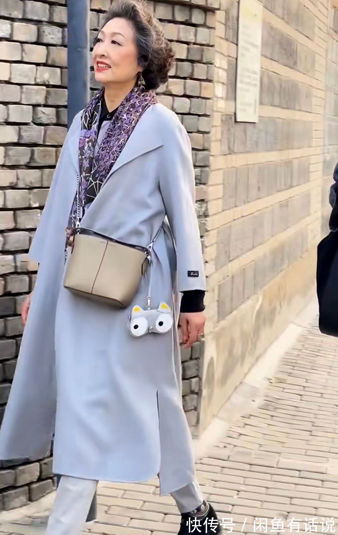 辈儿|上了年纪不扮嫩反而显气质,学四位80岁奶奶这样穿,优雅老去才美