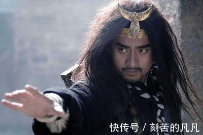 梁山泊!水浒中的关胜为何能排在林冲之上, 坐上五虎将之首呢