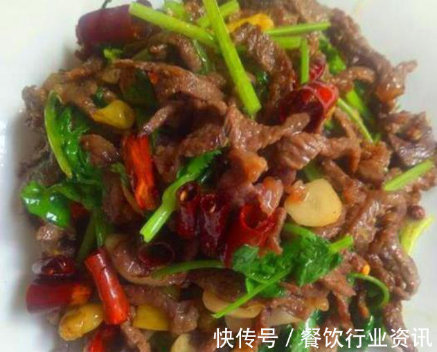 美食推荐:干煸大虾土豆条,香菜炒牛肉,干煸藕条,三杯鸡简单版