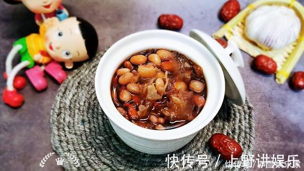 银耳|妈妈每天用“它”做早餐,60岁年龄40岁容貌,肤白还有弹性!