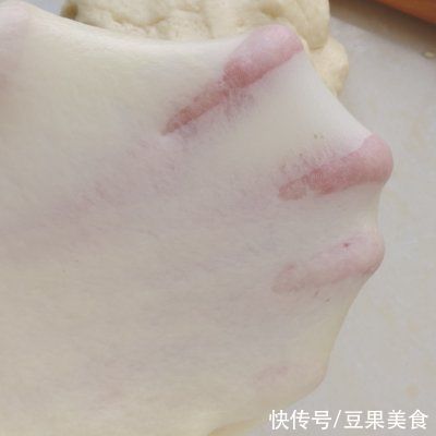 山药|#奈特兰草饲营养美味#可爱的小兔子面包