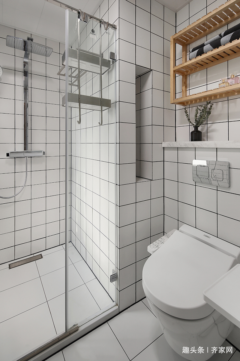 105㎡日式三居，淡雅简洁，清晰的线条，层次分明，扩容家中面积