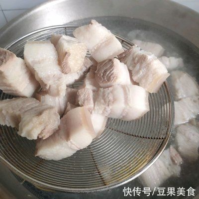 美味调剂生活，腐乳烧五花肉不可错过