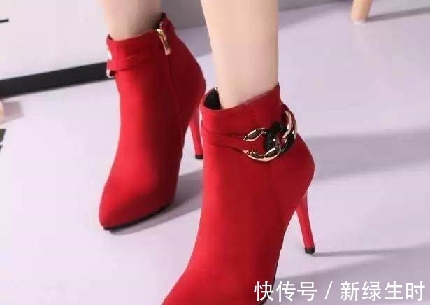 气质|拥有挺立的身姿,尽显女性气质和魅力