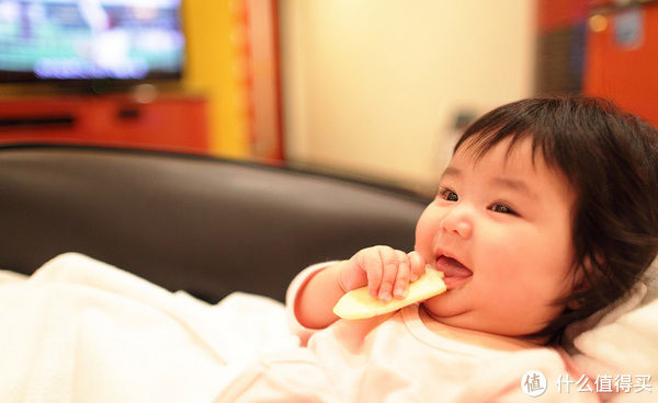 辅食|宝宝小零食该怎么选？二胎奶爸告诉你！
