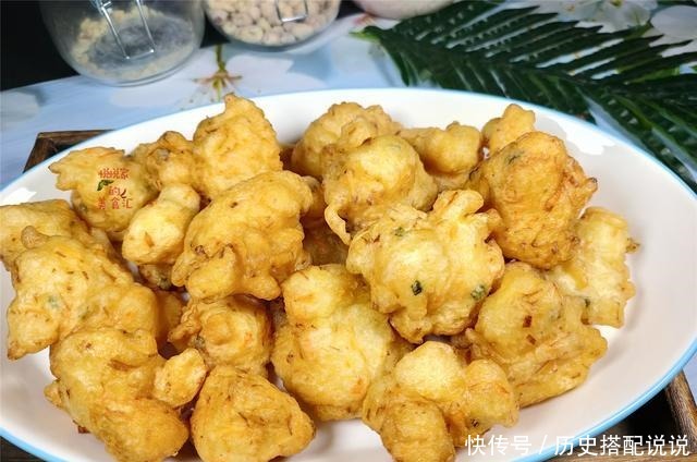 炸素丸子,还是这个方法最简单,松软鲜香,出锅后比肉丸子好吃