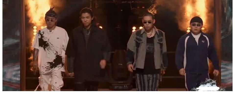 少年说唱企划|【红花会丁飞《说唱听我的》前两期拿掉 今年就赢了】公开发问：所以现在哪档节目好看