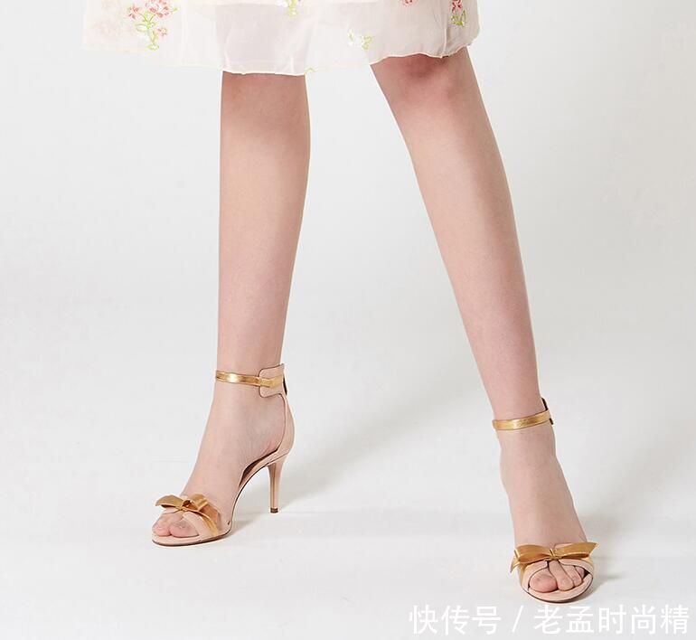 a6369|高跟鞋充满设计感,露趾一字带设计,展现优雅的淑女范