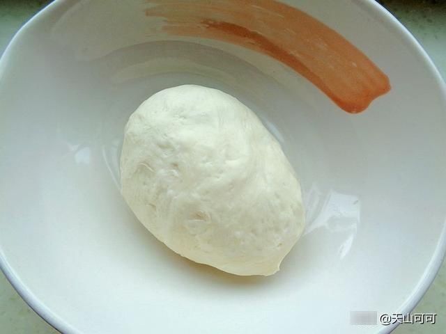 皮薄馅香白萝卜肉盒子,鲜美又多汁,凉了都软和,一家老小都可吃