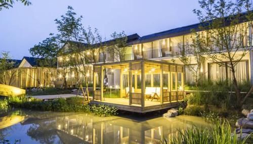 冬日旅游，我回外滩找到了时髦目的地