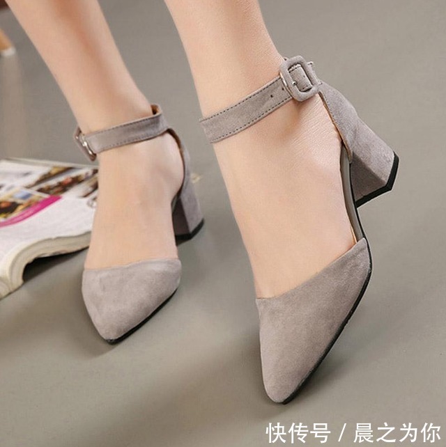 少女风 高跟鞋是优雅的象征,会让你怦然心动,展现满满少女风