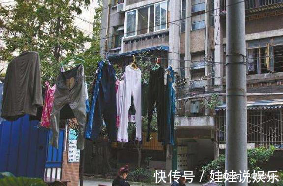 老话|“天黑前，孩子的衣服要收进屋”，并非是迷信，其中有科学依据