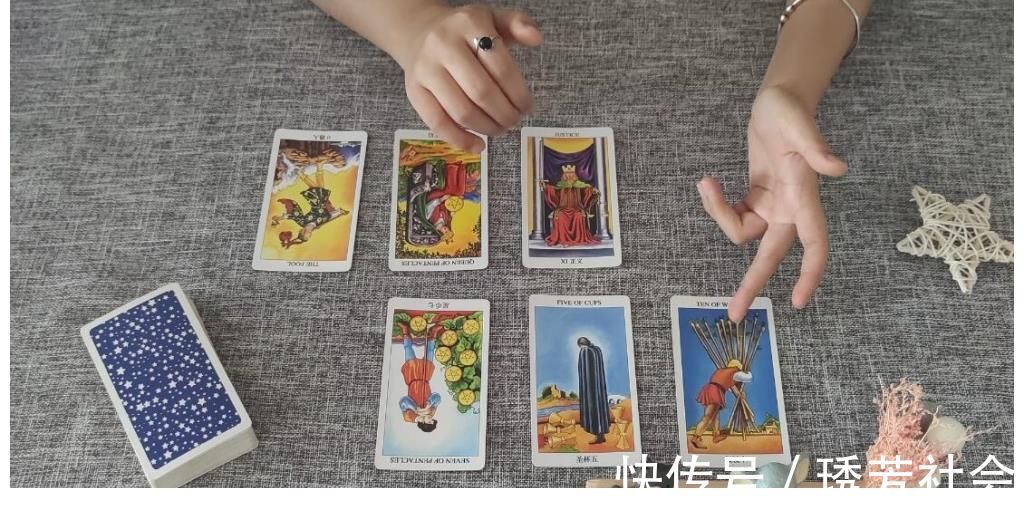 灵魅塔罗|灵魅塔罗：巨蟹座未来三十天运势，感情被现实的东西压垮，想逃避