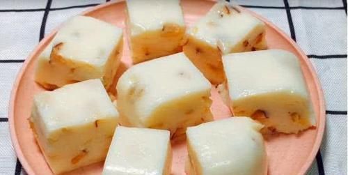 牛奶最近火了,教你一个新吃法,香甜可口,孩子很爱吃!