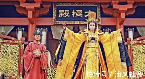 杜甫&武则天登基后写下大唐第一狂诗,让杜甫都甘拜下风,专家:谁敢写